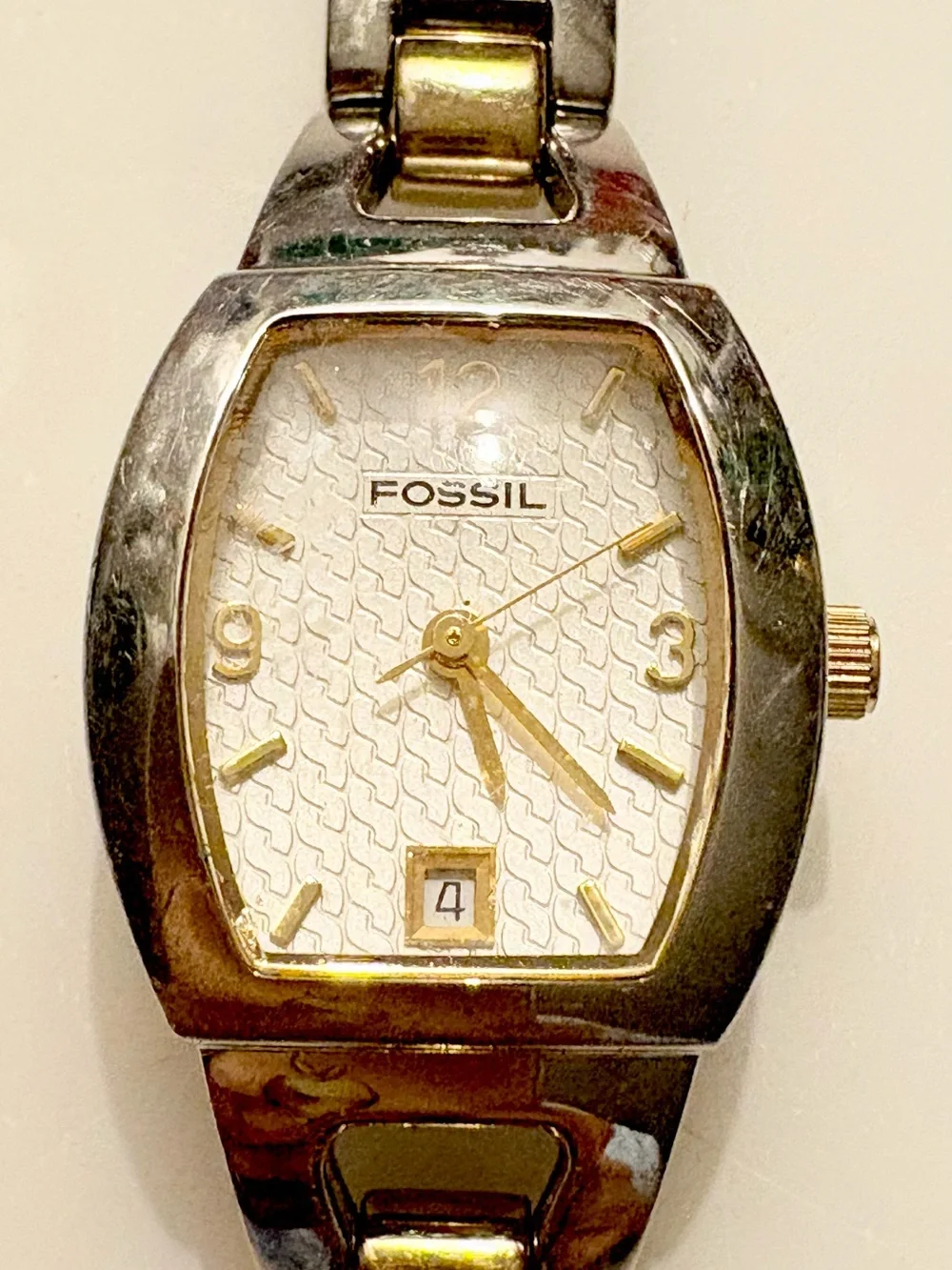 Fossil F2 Women's Two-Tone Stainless Bracelet Analog Quartz 165FT Date Watch